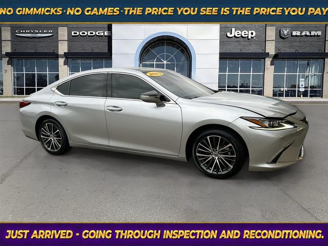 2023 Lexus ES ES 350 FWD photo