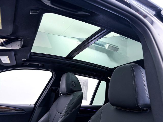 2022 BMW X3 xDrive30i AWD photo