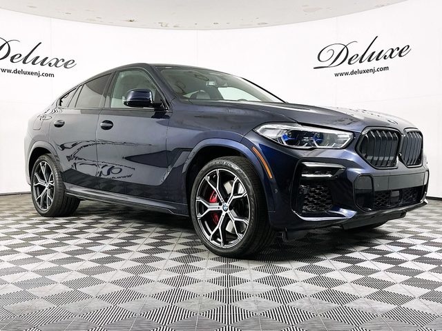 2022 BMW X6 M50i AWD photo