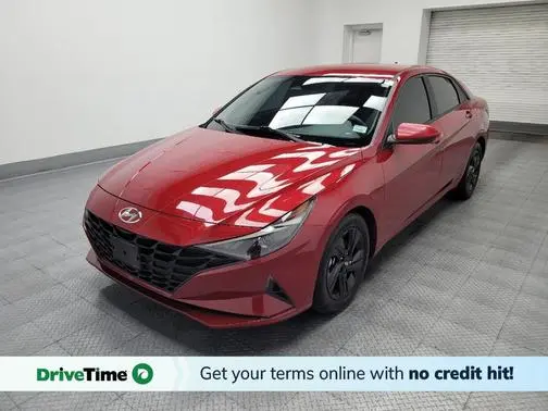 2023 Hyundai Elantra SEL FWD photo