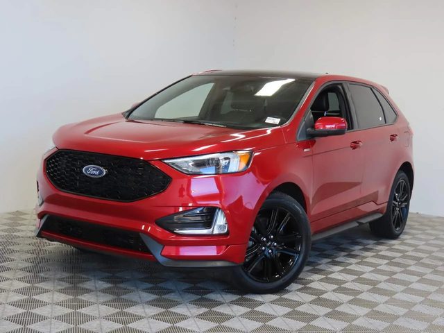 2023 Ford Edge ST-Line AWD photo