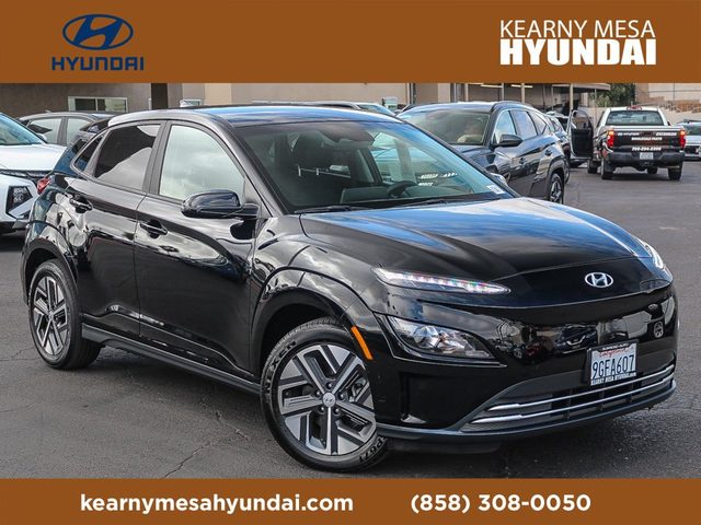 2023 Hyundai Kona SE FWD photo