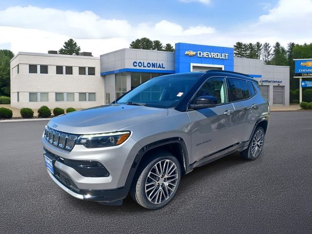 2022 Jeep Compass Limited 4WD photo