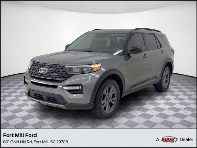 2023 Ford Explorer XLT 4WD photo