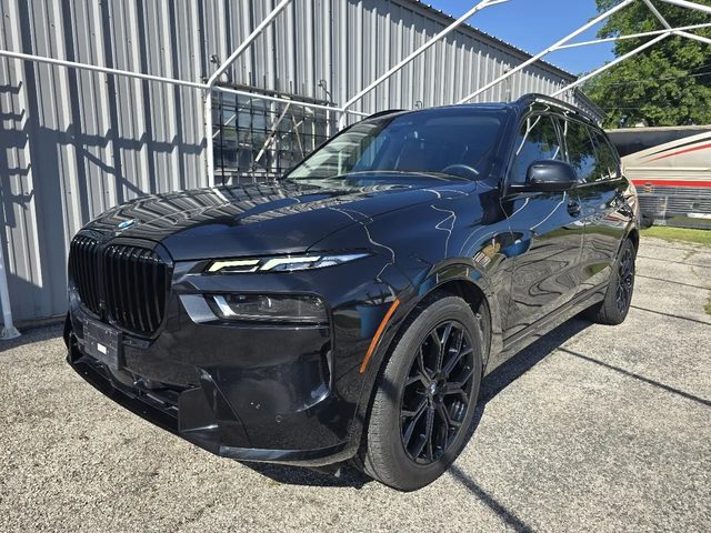 2023 BMW X7 xDrive40i AWD photo