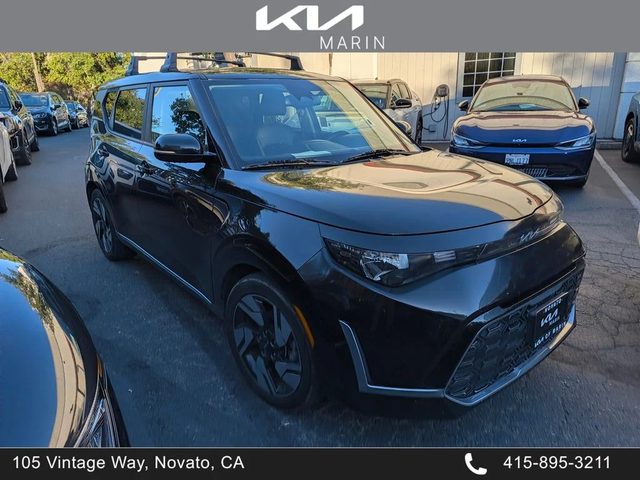 2023 Kia Soul GT-Line FWD photo