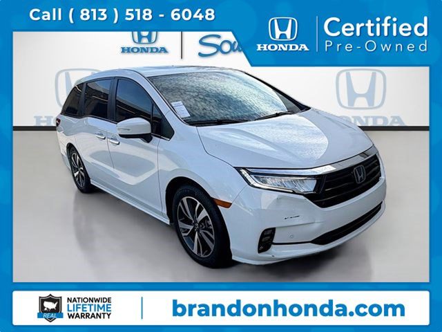 2023 Honda Odyssey Touring FWD photo
