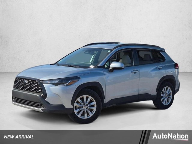 2023 Toyota Corolla Cross LE FWD photo