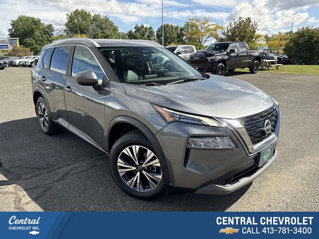 2023 Nissan Rogue SV AWD photo