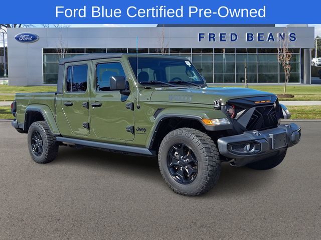 2023 Jeep Gladiator Willys Sport 4WD photo