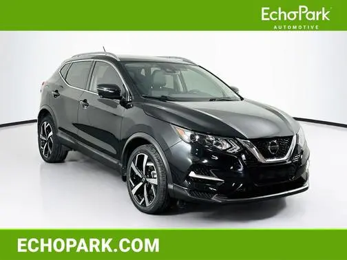 2022 Nissan Rogue Sport SL AWD photo