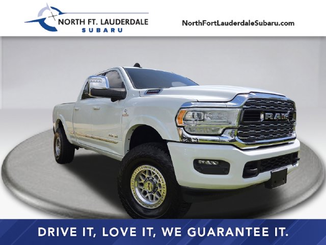 2023 Ram 2500 Limited 4WD photo