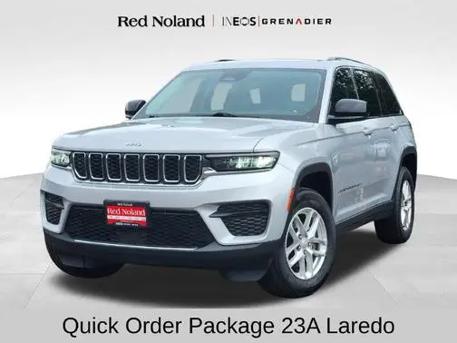 2023 Jeep Grand Cherokee Laredo 4WD photo