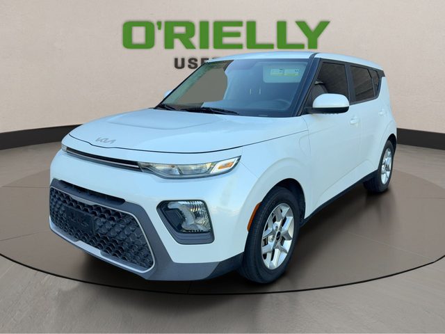 2022 Kia Soul LX FWD photo
