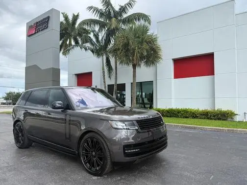 2023 Land Rover Range Rover Autobiography AWD photo