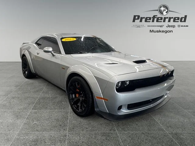 2023 Dodge Challenger R/T Scat Pack Widebody RWD photo