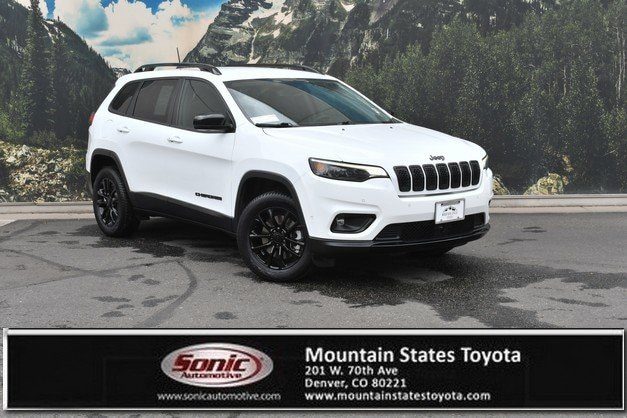 2023 Jeep Cherokee Altitude Lux 4WD photo
