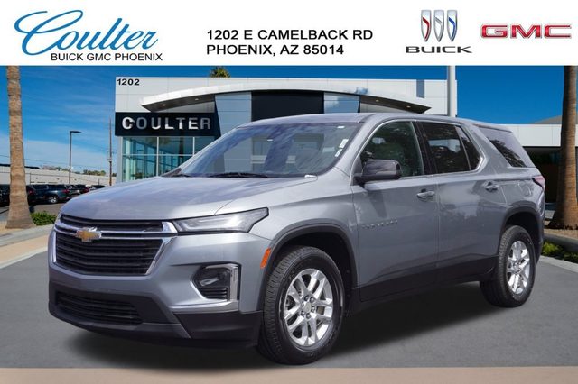 2023 Chevrolet Traverse LS FWD photo