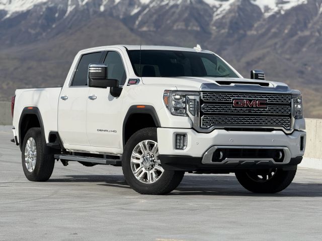 2023 GMC Sierra 2500HD Denali 4WD photo