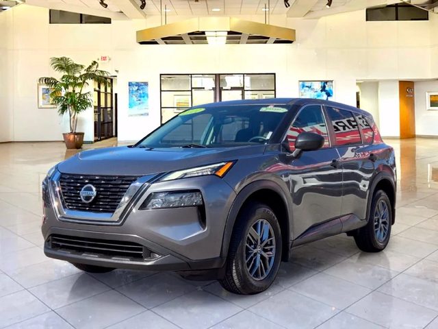 2021 Nissan Rogue S AWD photo