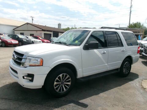 2017 Ford Expedition XLT RWD photo
