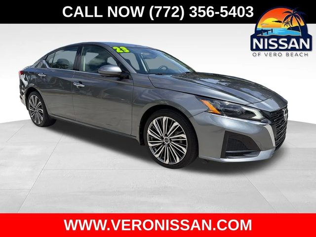 2023 Nissan Altima 2.5 SL AWD photo