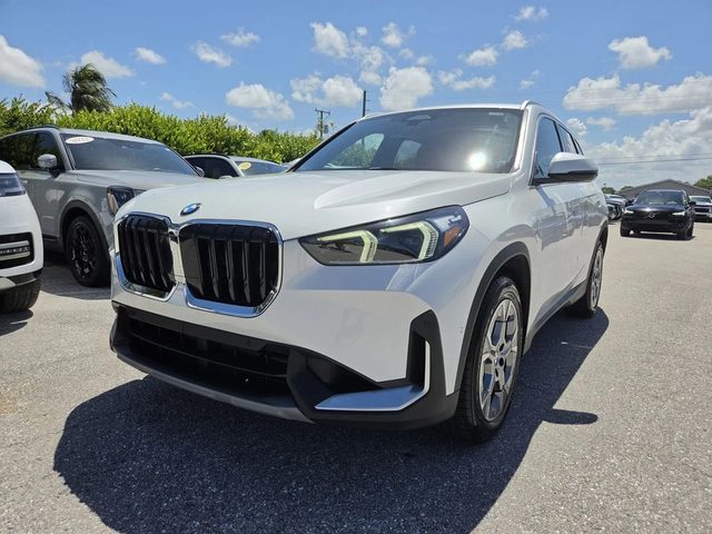 2023 BMW X1 xDrive28i AWD photo