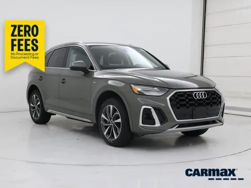 2023 Audi Q5 S line Premium AWD photo