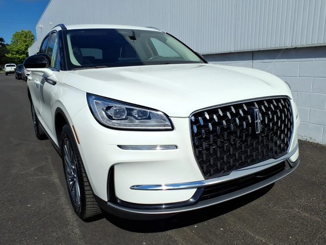 2023 Lincoln Corsair Reserve AWD photo