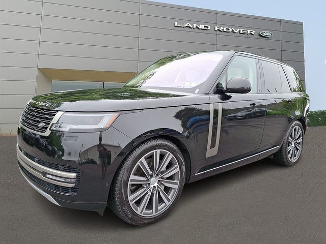 2023 Land Rover Range Rover SE AWD photo