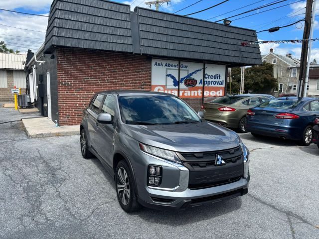 2023 Mitsubishi Outlander Sport ES 4WD photo