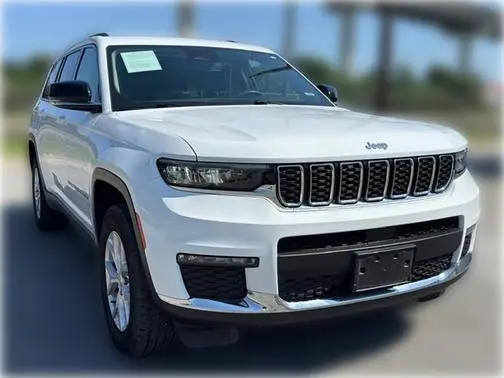 2023 Jeep Grand Cherokee L Limited 4WD photo