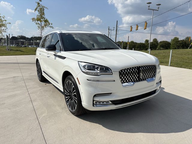 2023 Lincoln Aviator Black Label AWD photo