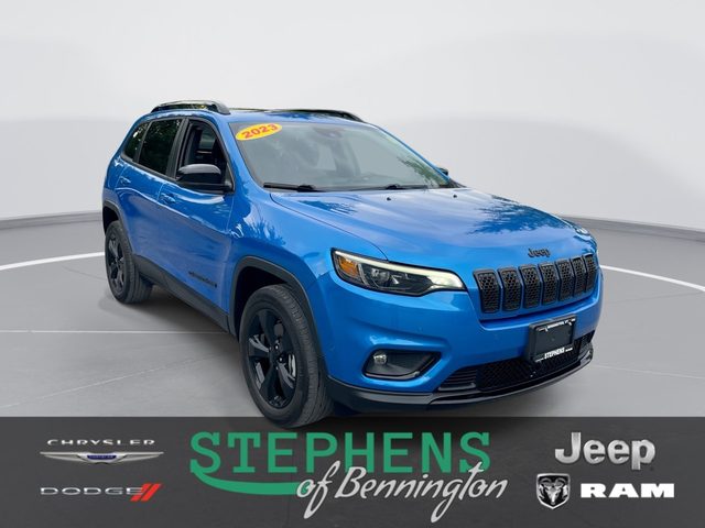 2023 Jeep Cherokee Altitude Lux 4WD photo
