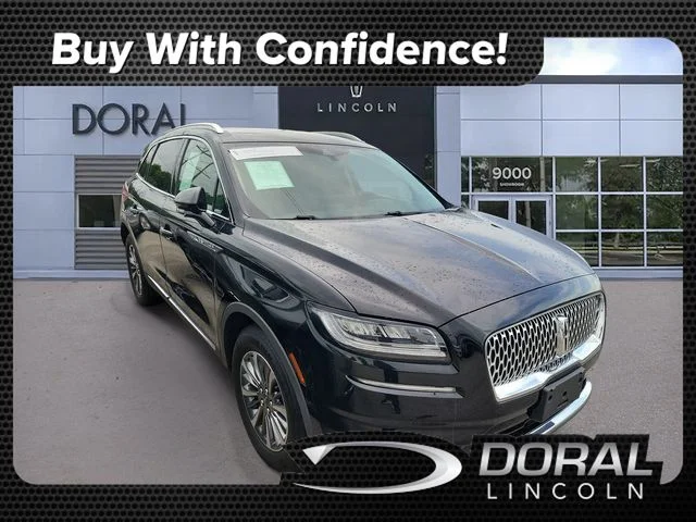 2023 Lincoln Nautilus Standard AWD photo