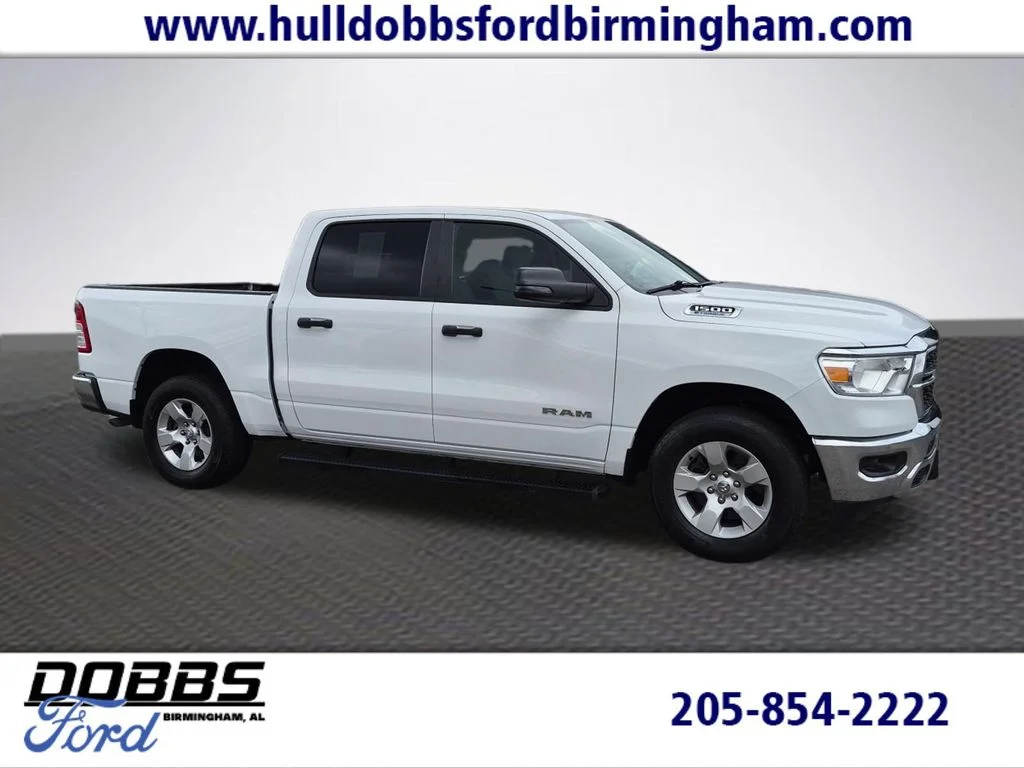 2023 Ram 1500 Big Horn 4WD photo