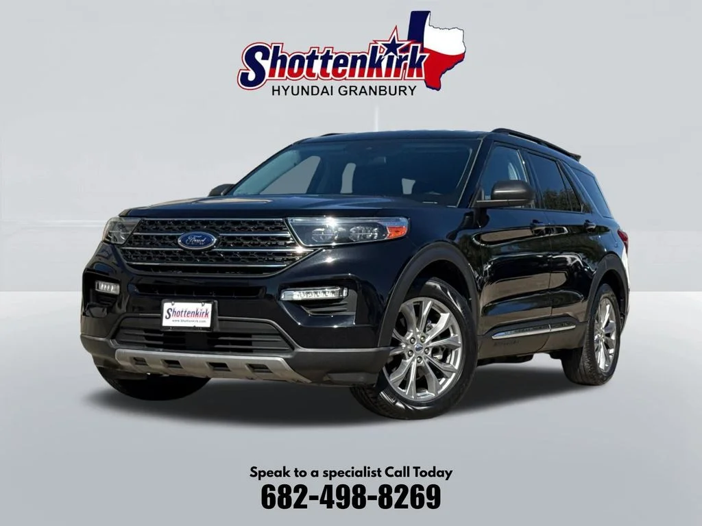 2023 Ford Explorer XLT RWD photo