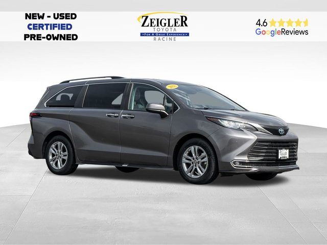 2023 Toyota Sienna XLE AWD photo