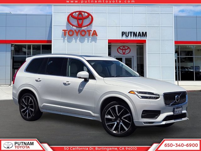 2020 Volvo XC90 Momentum AWD photo