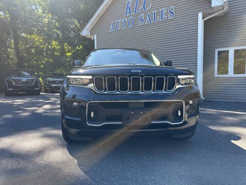 2023 Jeep Grand Cherokee L Overland 4WD photo