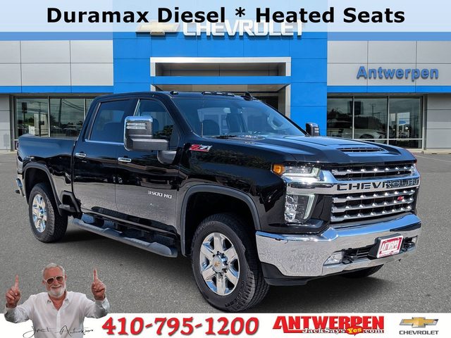 2023 Chevrolet Silverado 3500HD LTZ 4WD photo