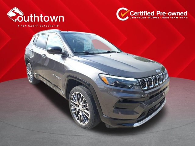 2023 Jeep Compass Limited 4WD photo
