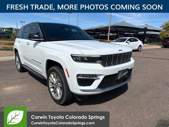 2023 Jeep Grand Cherokee Summit 4WD photo