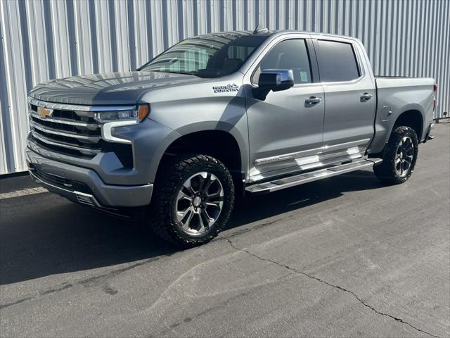2023 Chevrolet Silverado 1500 High Country 4WD photo