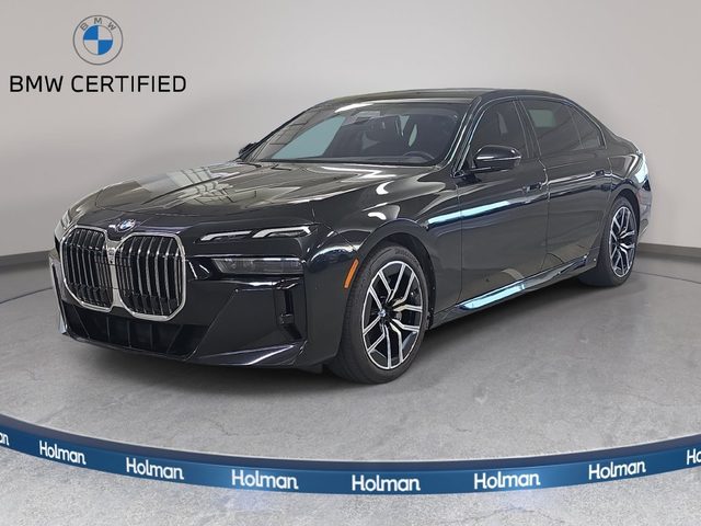 2023 BMW 7 Series 740i RWD photo