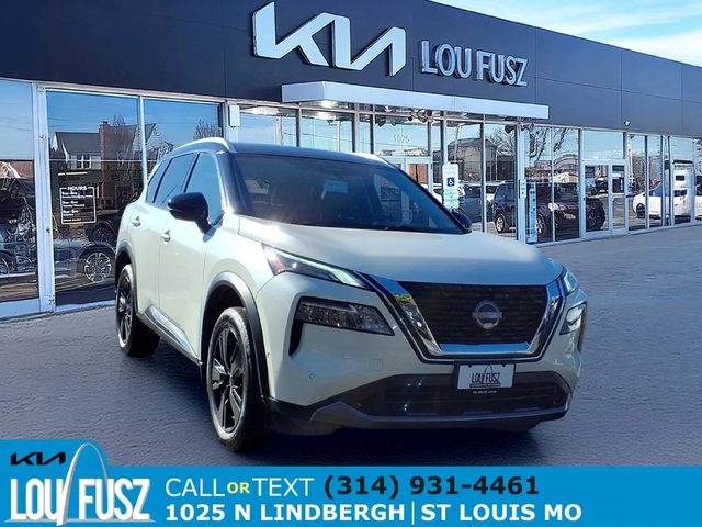 2023 Nissan Rogue SL AWD photo