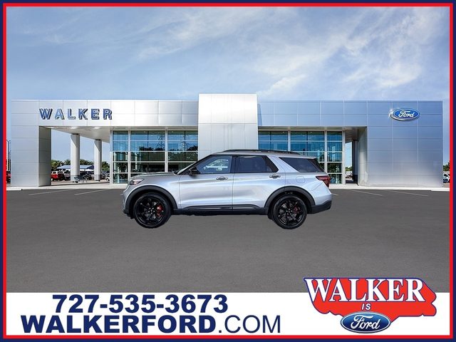 2022 Ford Explorer ST RWD photo