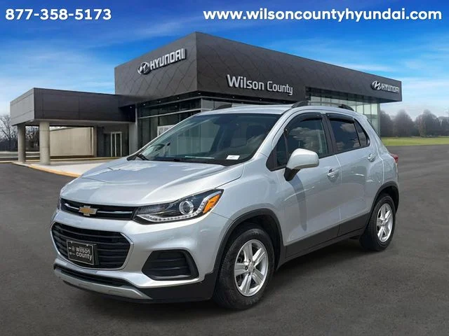 2022 Chevrolet Trax LT FWD photo