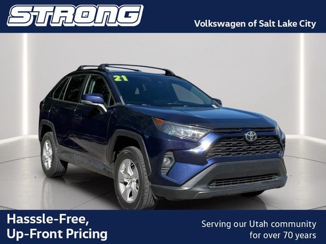 2021 Toyota RAV4 XLE AWD photo