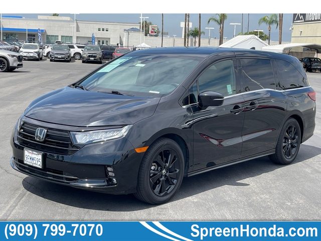 2023 Honda Odyssey Sport FWD photo